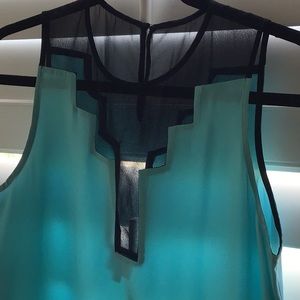 Parker 100% silk turquoise sleeveless top.